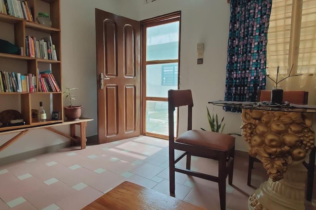 Maison Fleurie Ouidah Extérieur photo